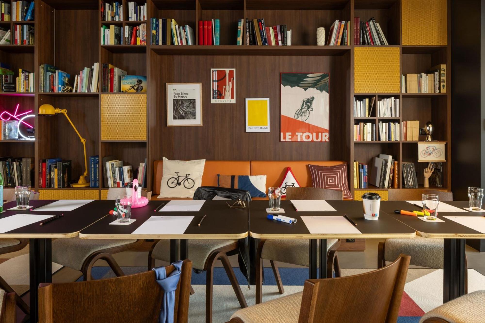 Moxy Paris Clamart Extérieur photo