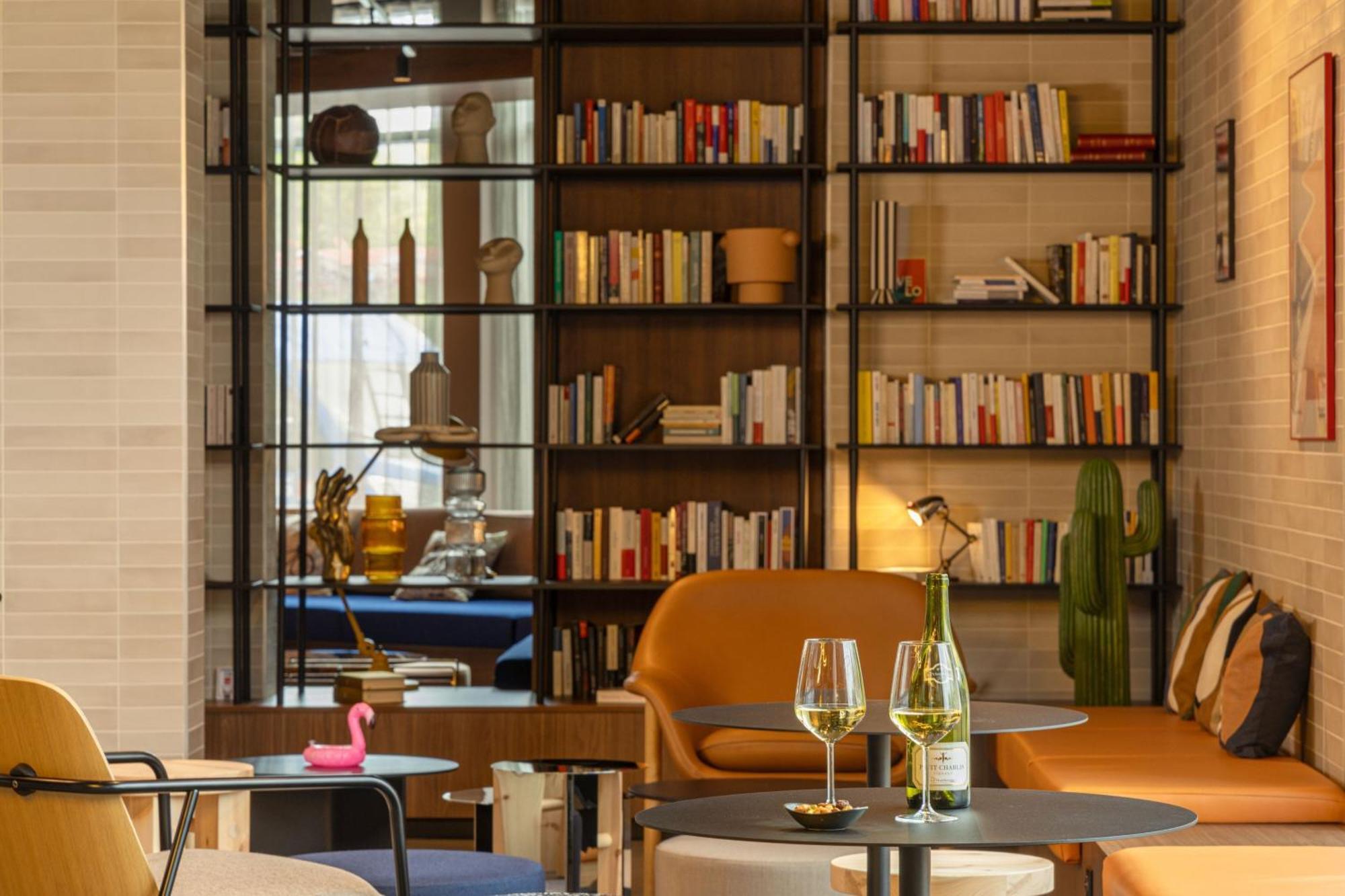 Moxy Paris Clamart Extérieur photo