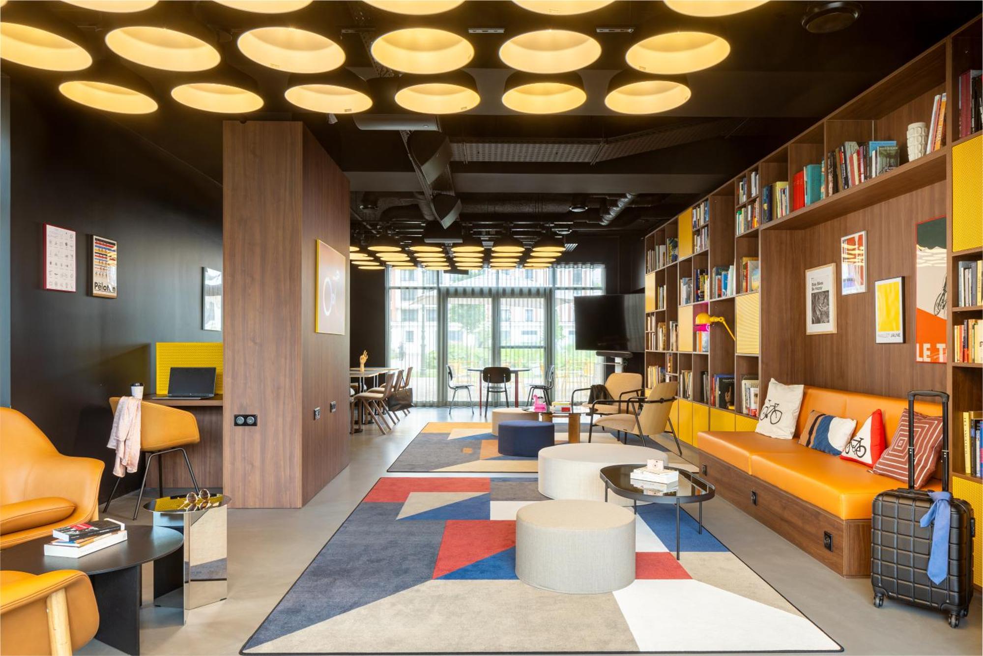 Moxy Paris Clamart Extérieur photo