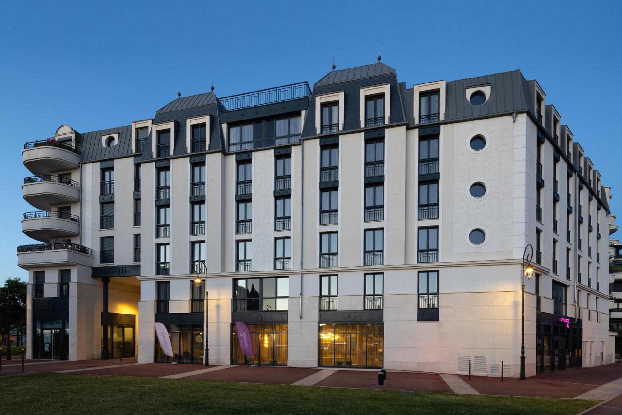 Moxy Paris Clamart Extérieur photo